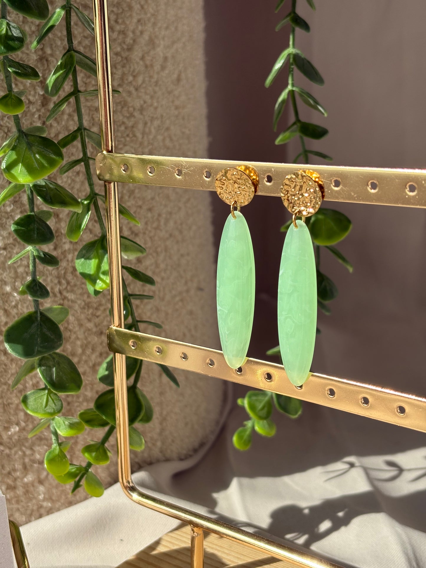 Boucle d'Oreille pendante Pétale